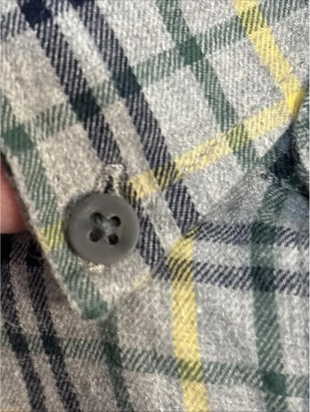 J. Crew Brushed Twill Classic‎ Fit Plaid LS Button Up Medium Yellow Gray Green